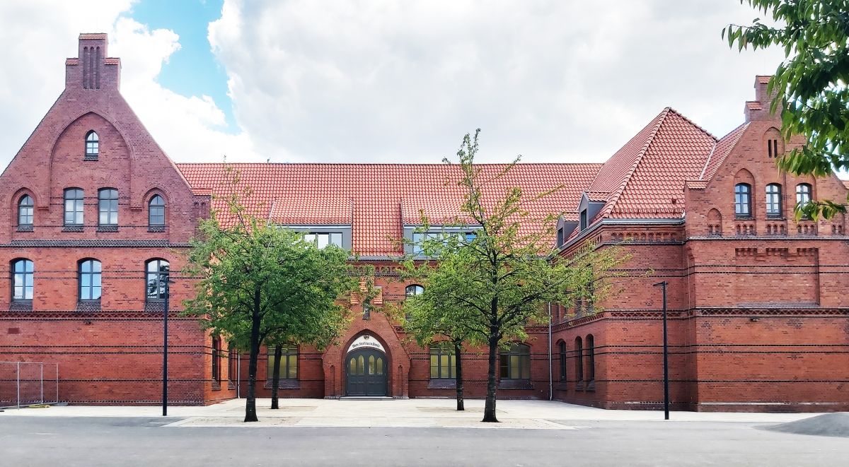 Saniertes Einzeldenkmal Hermann-Löns-Grundschule, Langenhagen